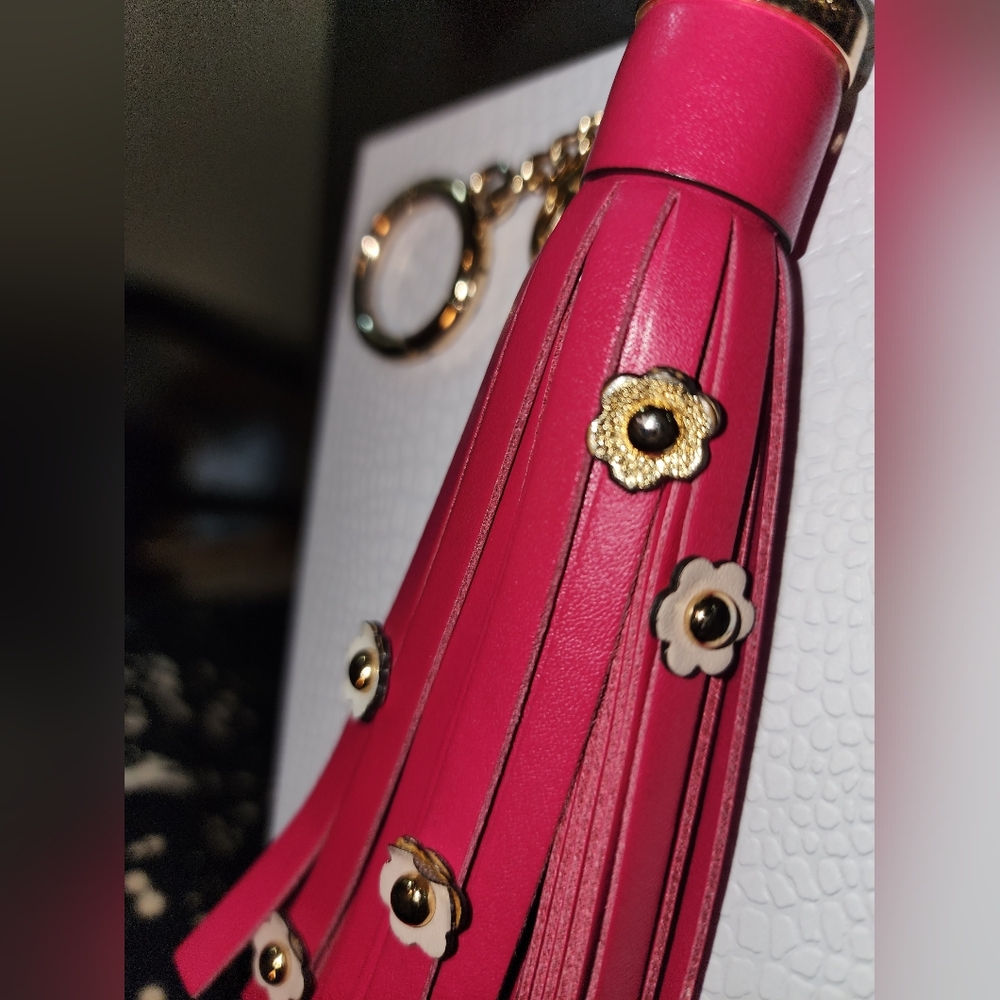MK Michael Kors Leather Tassel Dark Pink Floral Flower Hang Tag Gold Purse Charm - Picture 4 of 6